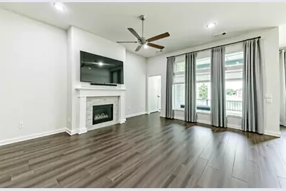 8903 Square View Lane, Tomball, TX 77375 - Photo 11