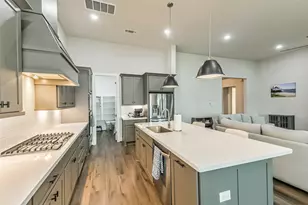 8903 Square View Ln, Tomball, TX 77375 - Photo 7