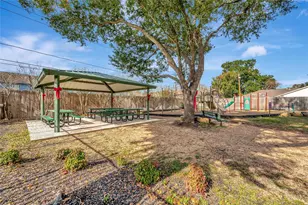 847 Carlingford Ln, Houston, TX 77079 - Photo 39