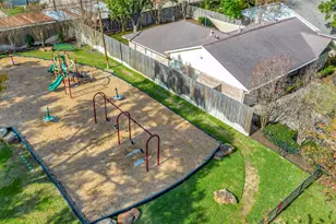 847 Carlingford Ln, Houston, TX 77079 - Photo 31