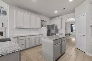 2417 Lake Mist Dr, Texas City, TX 77568 - Photo 15