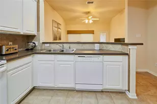 22 W Greenhill Terrace Pl, The Woodlands, TX 77382 - Photo 15