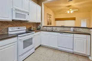 22 W Greenhill Terrace Pl, The Woodlands, TX 77382 - Photo 13