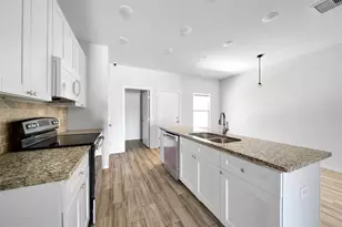 8120 Safebuy St, Houston, TX 77028 - Photo 7