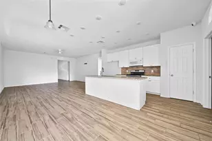 8120 Safebuy St, Houston, TX 77028 - Photo 3