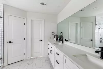 5419 Summerfield Lane, Spring, TX 77379 - Photo 25