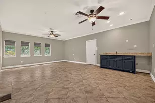 1650 White Oak Creek Dr, Conroe, TX 77304 - Photo 19