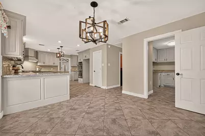 1650 White Oak Creek Drive, Conroe, TX 77304 - Photo 13