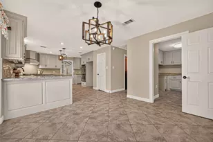 1650 White Oak Creek Dr, Conroe, TX 77304 - Photo 13