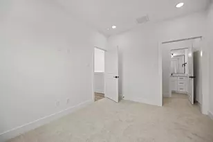 870 W Little York Rd, Houston, TX 77091 - Photo 31