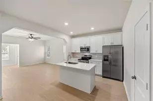 712 W Dallas St, Conroe, TX 77301 - Photo 11