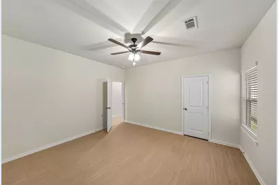 712 W Dallas Street, Conroe, TX 77301 - Photo 15