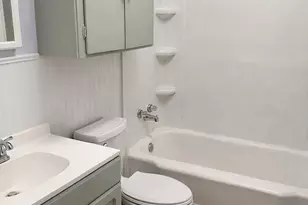 502 Breezy Ln, Wharton, TX 77488 - Photo 7