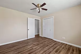 404 S 14th St, West Columbia, TX 77486 - Photo 31