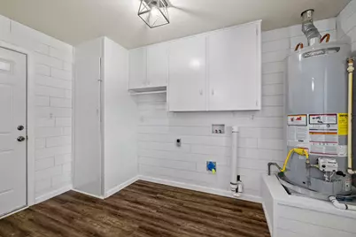 404 S 14th Street, West Columbia, TX 77486 - Photo 19