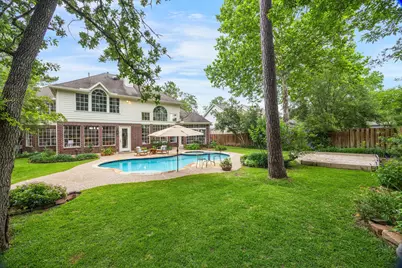 15 Woodmere Place, The Woodlands, TX 77381 - Photo 35