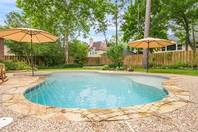15 Woodmere Place, The Woodlands, TX 77381 - Photo 45