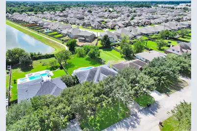 11211 S Country Club Green Drive, Tomball, TX 77375 - Photo 3