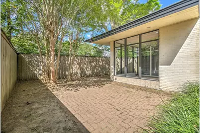 147 Valley Drive, Liberty, TX 77575 - Photo 29