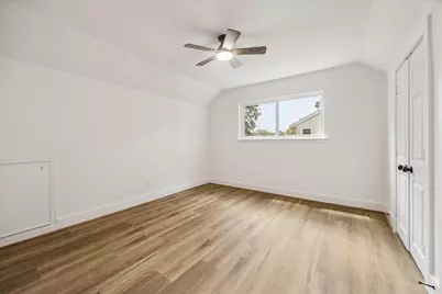 2706 Bernadette Lane, Houston, TX 77043 - Photo 31