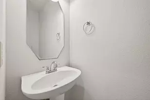 8858 Distant Woods Dr, Houston, TX 77095 - Photo 27