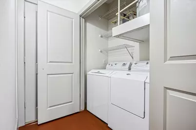 1901 Post Oak Boulevard #1211, Houston, TX 77056 - Photo 9