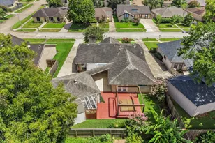 10031 Sagegate Dr, Houston, TX 77089 - Photo 35