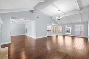 10031 Sagegate Dr, Houston, TX 77089 - Photo 9