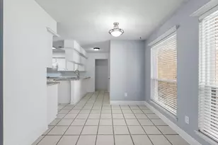 10031 Sagegate Dr, Houston, TX 77089 - Photo 13
