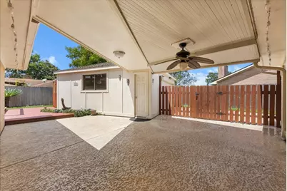 10031 Sagegate Drive, Houston, TX 77089 - Photo 31