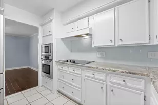 10031 Sagegate Dr, Houston, TX 77089 - Photo 17