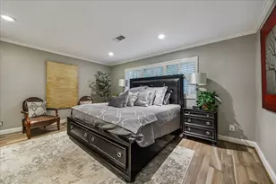 3615 Ascot Ln, Houston, TX 77092 - Photo 17