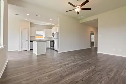 10362 Red Cardinal Drive, Cleveland, TX 77328 - Photo 3