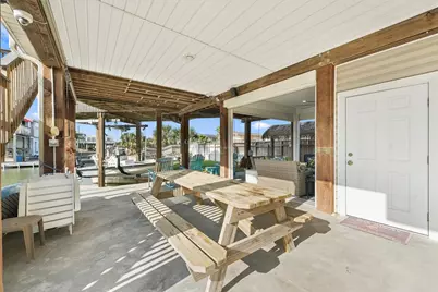 22102 Pecos Drive, Galveston, TX 77554 - Photo 29