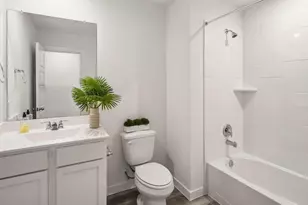 5813 Burt St, Houston, TX 77091 - Photo 13