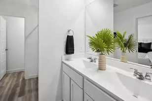 5813 Burt St, Houston, TX 77091 - Photo 15