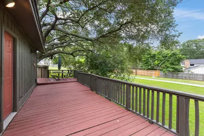 49 April Village, Conroe, TX 77356 - Photo 17