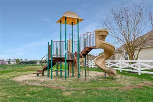 8106 Cove Timbers Ln, Tomball, TX 77375 - Photo 29