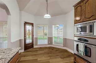 8106 Cove Timbers Ln, Tomball, TX 77375 - Photo 9