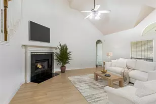 8106 Cove Timbers Ln, Tomball, TX 77375 - Photo 7