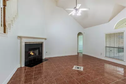 8106 Cove Timbers Lane, Tomball, TX 77375 - Photo 11