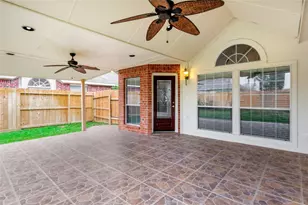 8106 Cove Timbers Ln, Tomball, TX 77375 - Photo 25
