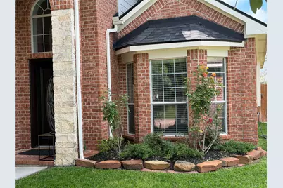8106 Cove Timbers Lane, Tomball, TX 77375 - Photo 5