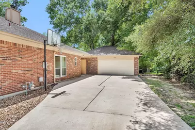 22707 Trailwood Lane, Tomball, TX 77375 - Photo 5