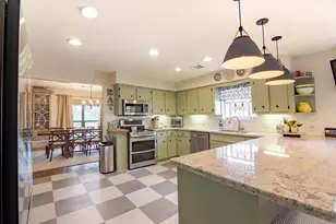 812 Broadmoor Dr, Huntsville, TX 77340 - Photo 7