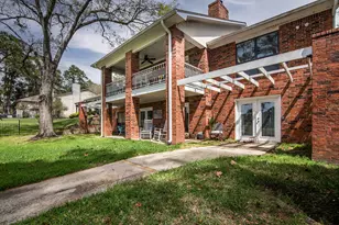 812 Broadmoor Dr, Huntsville, TX 77340 - Photo 37