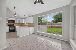 411 N Mist Ct, Houston, TX 77073 - Photo 13