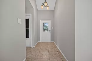 411 N Mist Ct, Houston, TX 77073 - Photo 3