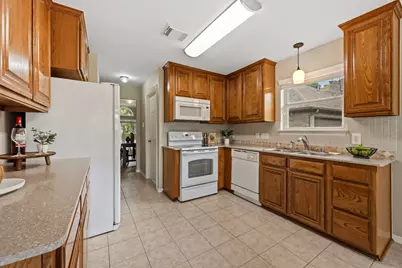 8523 Malardcrest Drive, Humble, TX 77346 - Photo 9