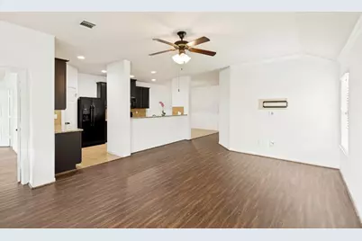 9111 Saint Laurent Lane, Houston, TX 77044 - Photo 5